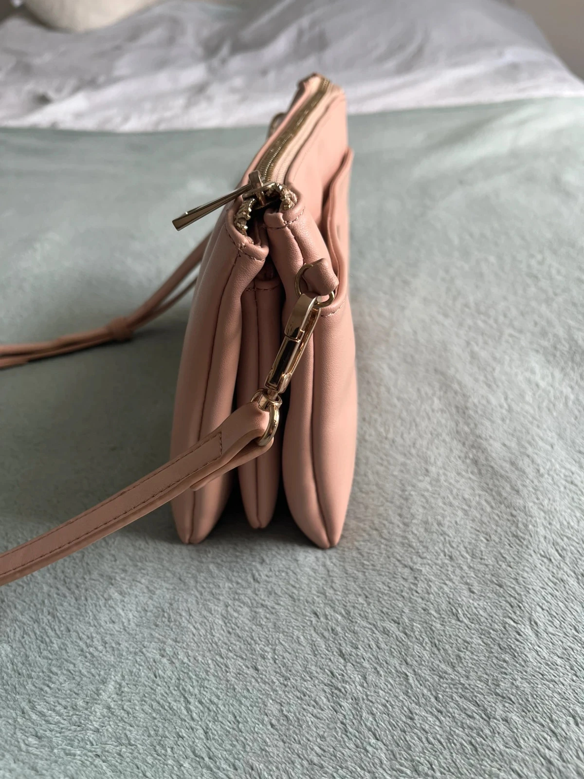 MOA pink powdery shoulder bag new – photo 3